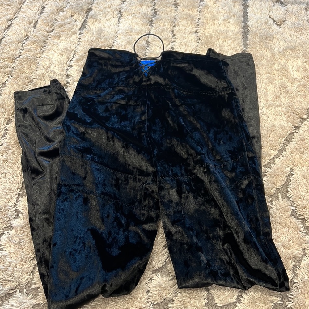 Yitty Shapewear Leggings - Picture 3 of 3